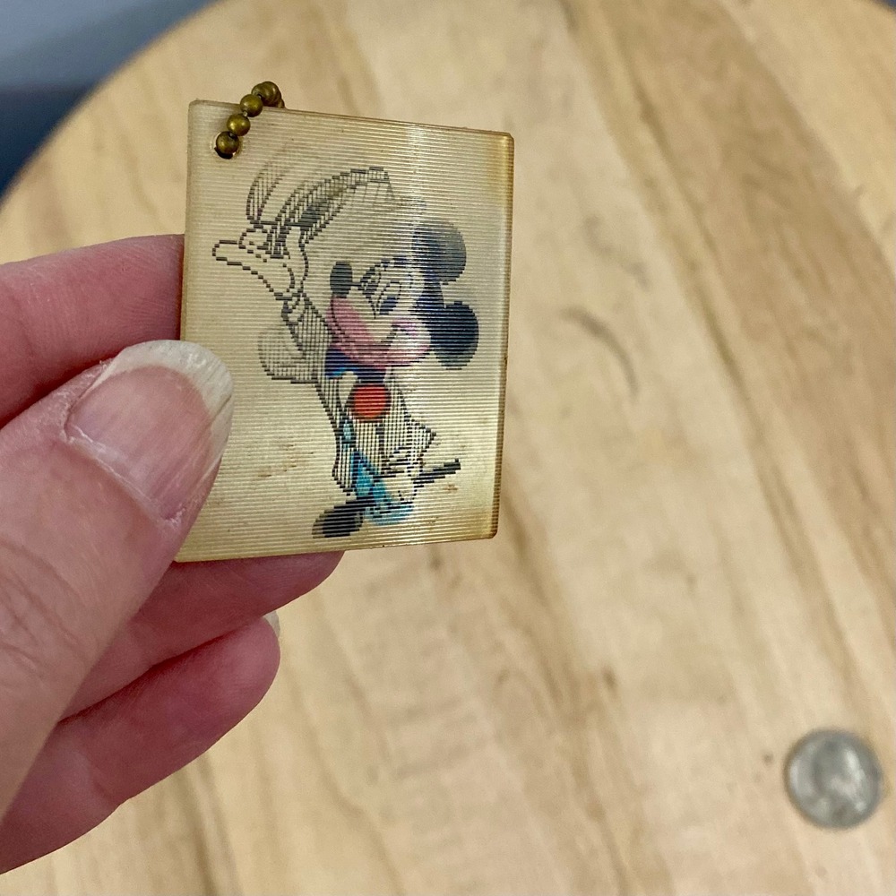 Vintage 60s Disneyland Mickey Mouse Lenticular 3D Motion Tag Keychain RARE*